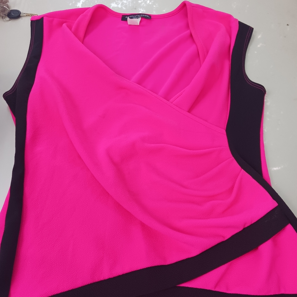 Absolute Angel Pink and black criss cross front sexy blouse SiE 3x